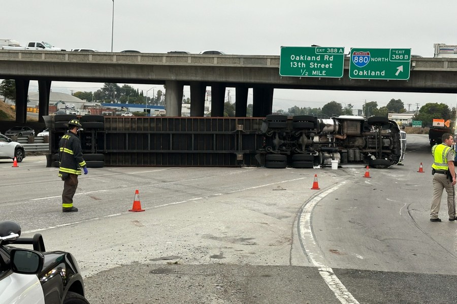 Overturned Big Rig Closes Lanes On SB 101 In San Jose Thursday - Car ...