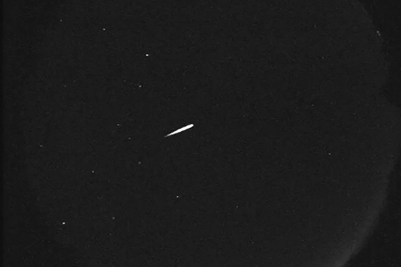 Meteor Insurance How To Watch The Orionid Meteor Shower, Debris Of Halley’s Comet - Car ...