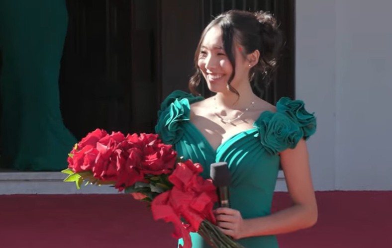 ROSE SERENA yHTbyD