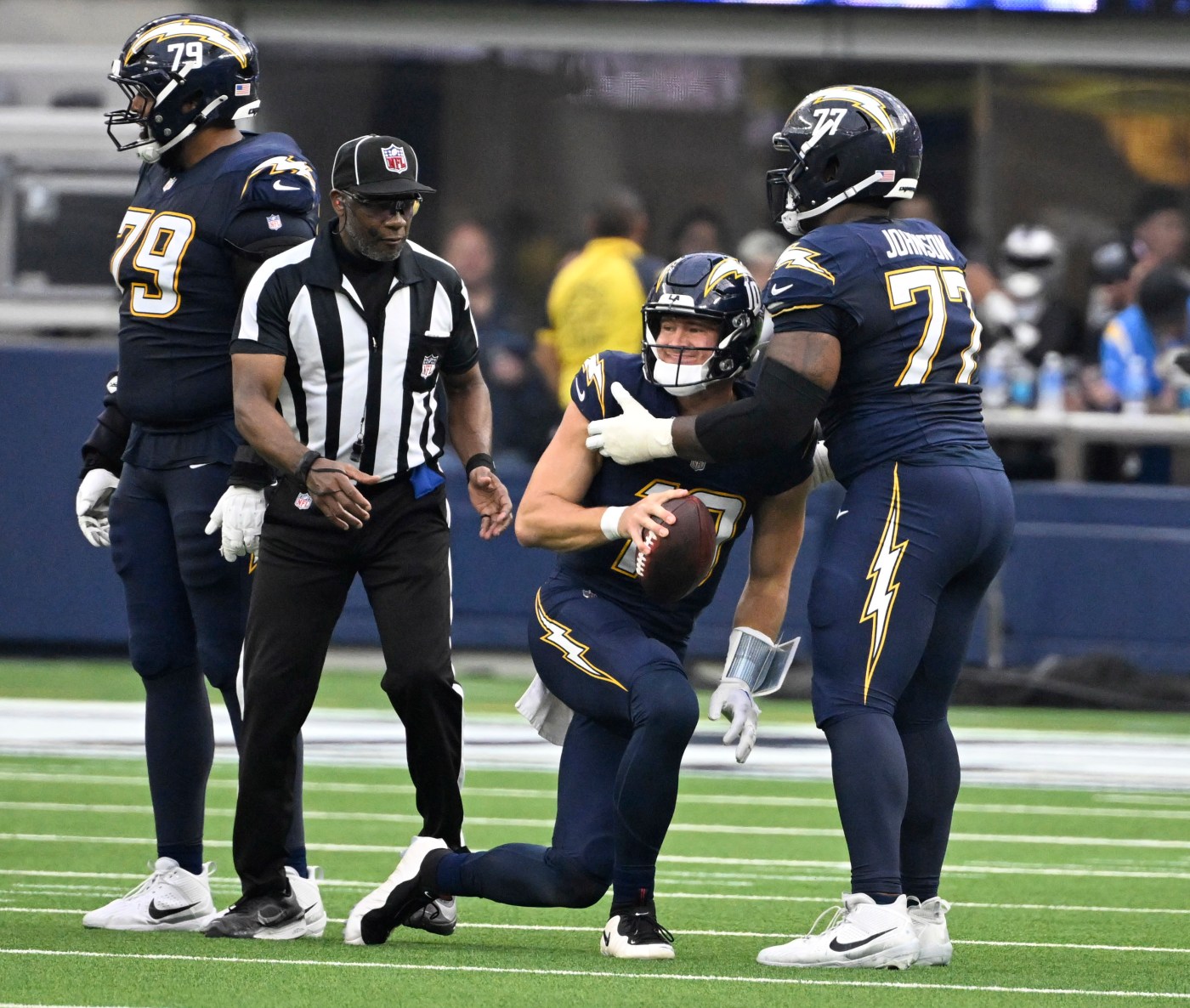 LDN L CHARGERS 1201 KB29 1