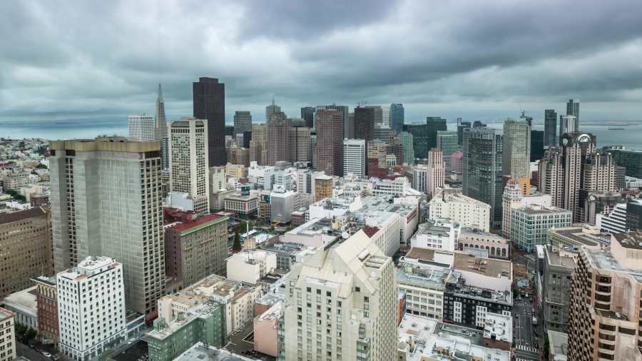 Cold start to cloudy Tuesday in Bay Area 1 GettyImages 2182173417 a08Lql