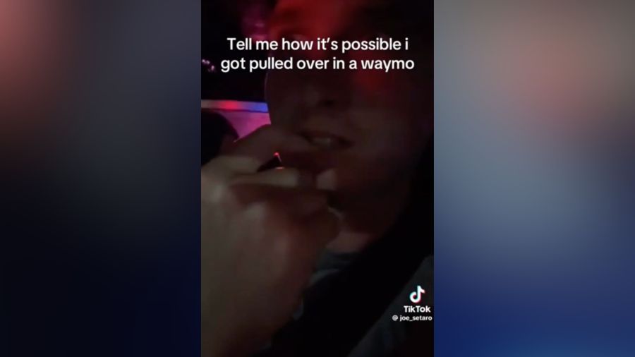 waymo miami police stop 2 2OTPpF