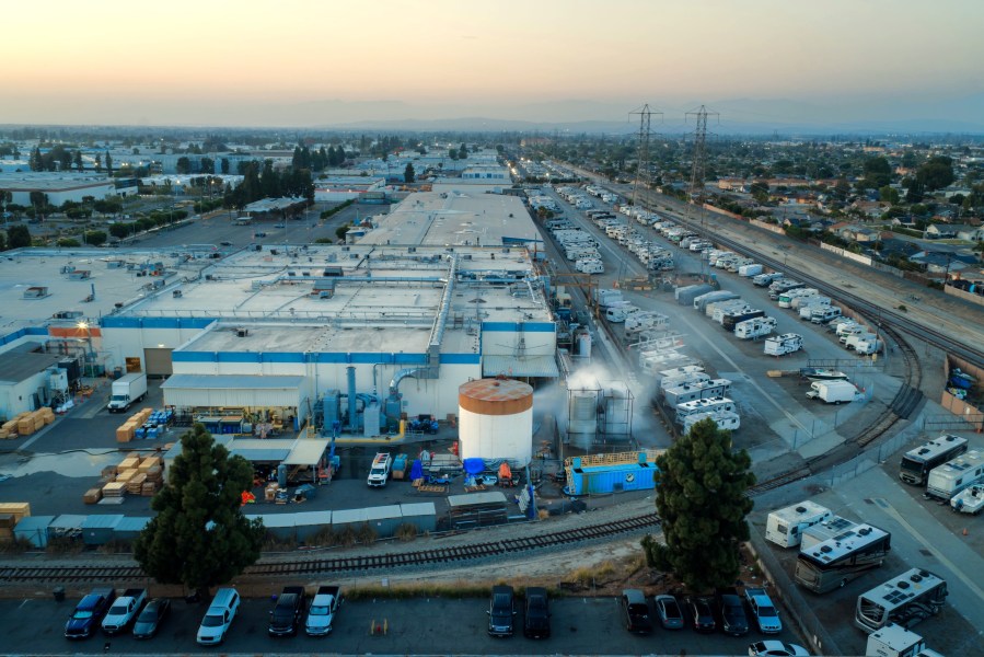 Garden Grove chemical tank holding steady but evacuations continue 1 AP26143122624213 c5bdba wqwXKj