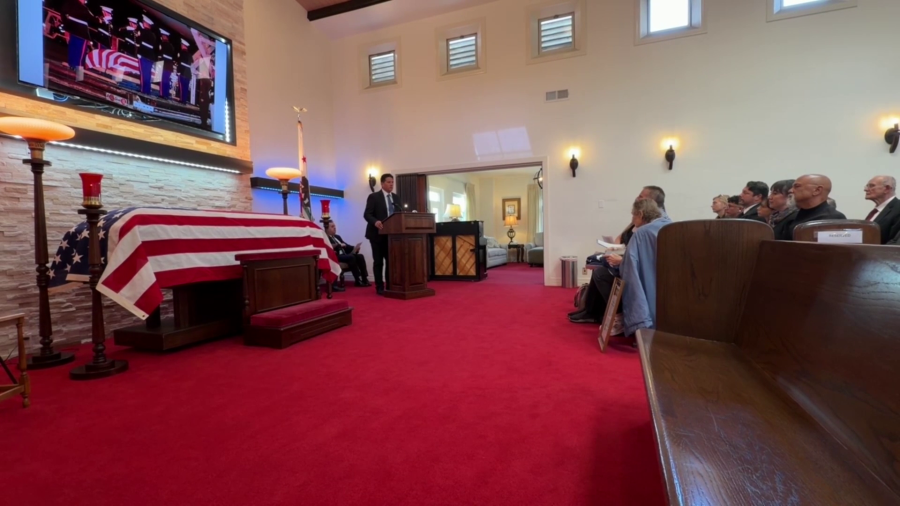 Bay Area WWII vet honored in solemn ceremony DSUpk2