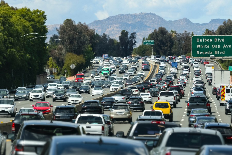 los angeles freeway traffic BJSPbF