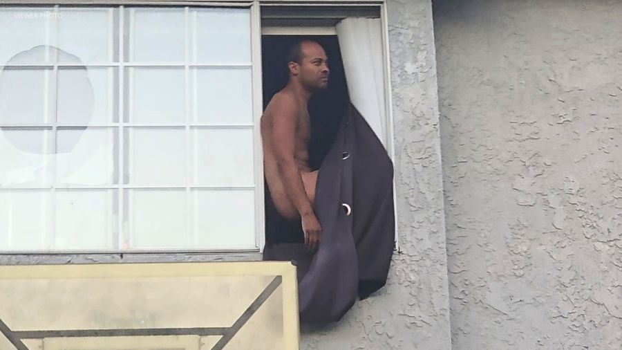 nude reseda man CvfDI9