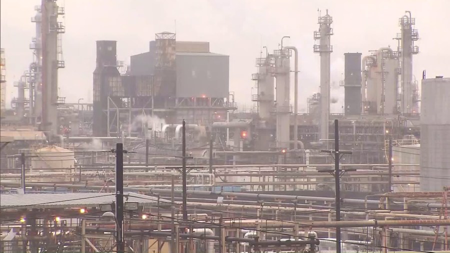 torrance refinery